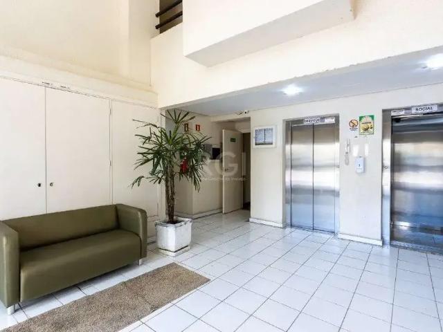 Apartamento para Venda em Porto Alegre/RS Cavalhada 3 Quartos