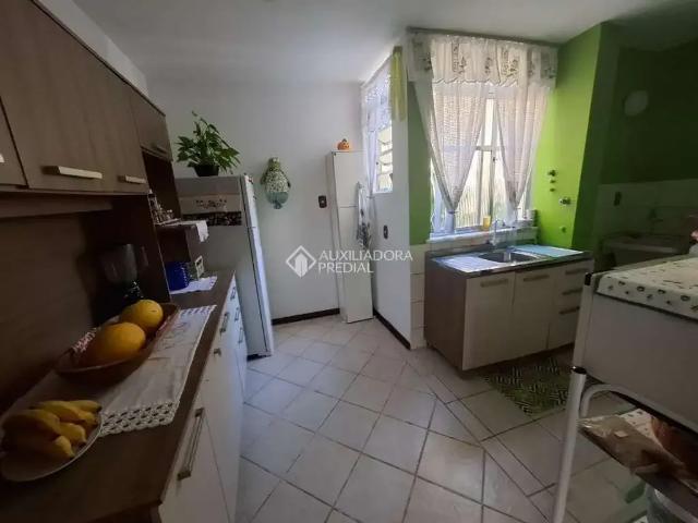 Apartamento para Venda em Porto Alegre/RS Cavalhada 3 Quartos