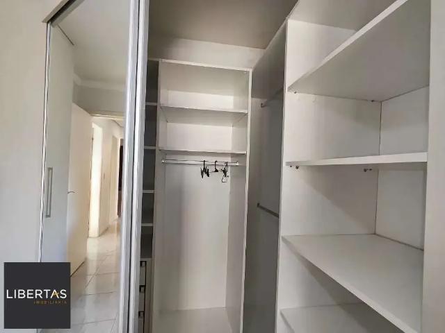 Apartamento para Venda em Porto Alegre/RS Cavalhada 3 Quartos
