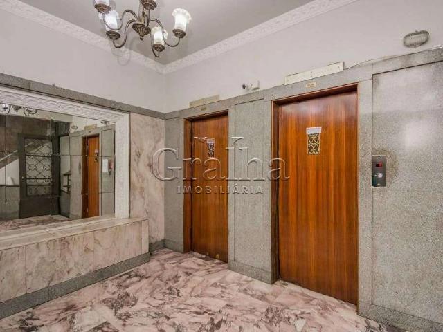 Apartamento para Venda em Porto Alegre/RS Centro Histórico 3 Quartos