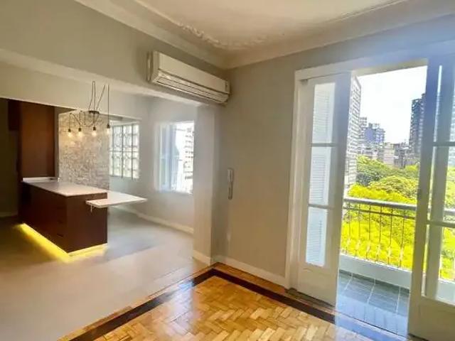 Apartamento para Venda em Porto Alegre/RS Centro Histórico 3 Quartos
