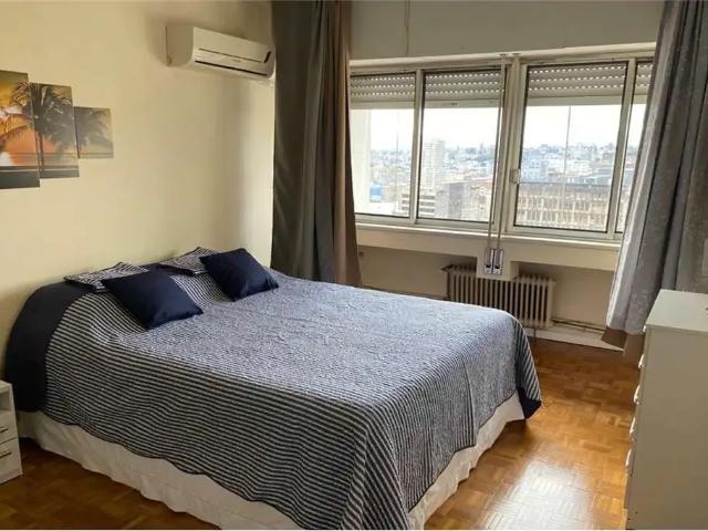 Apartamento para Venda em Porto Alegre/RS Centro Histórico 3 Quartos