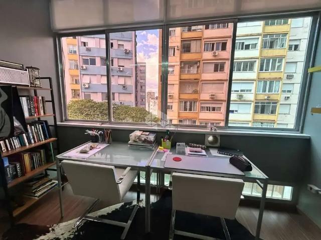Apartamento para Venda em Porto Alegre/RS Centro Histórico 3 Quartos