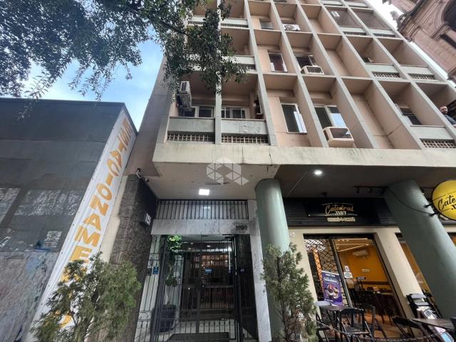 Apartamento para Venda em Porto Alegre/RS Centro Histórico 3 Quartos