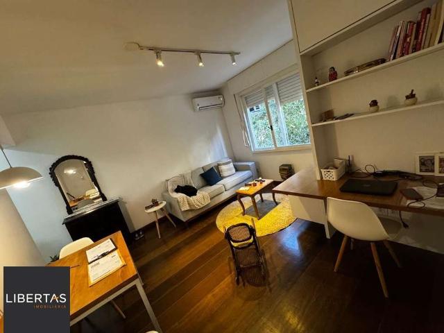 Apartamento para Venda em Porto Alegre/RS Centro Histórico 1 Quartos