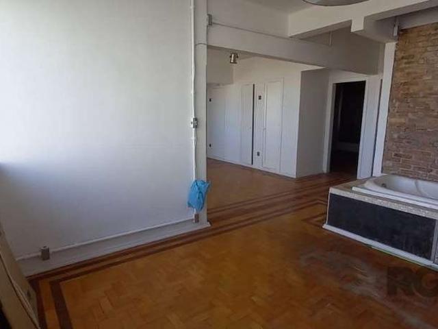 Apartamento para Venda em Porto Alegre/RS Centro Histórico 2 Quartos