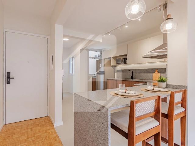 Apartamento para Venda em Porto Alegre/RS Centro Histórico 2 Quartos