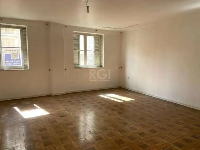 Apartamento para Venda em Porto Alegre/RS Centro Histórico 4 Quartos