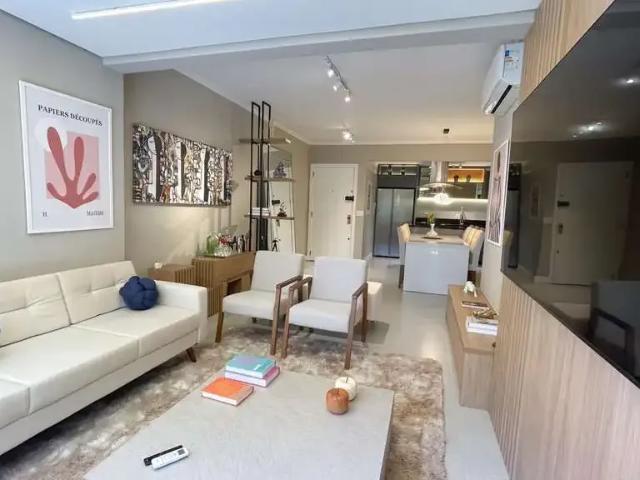 Apartamento para Venda em Porto Alegre/RS Chácara das Pedras 3 Quartos