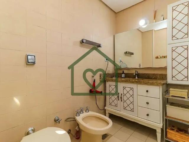 Apartamento para Venda em Porto Alegre/RS Chácara das Pedras 3 Quartos