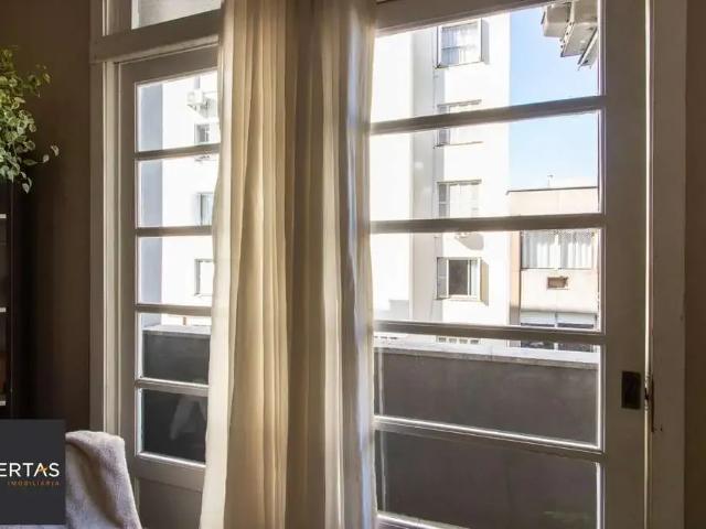 Apartamento para Venda em Porto Alegre/RS Cidade Baixa 2 Quartos