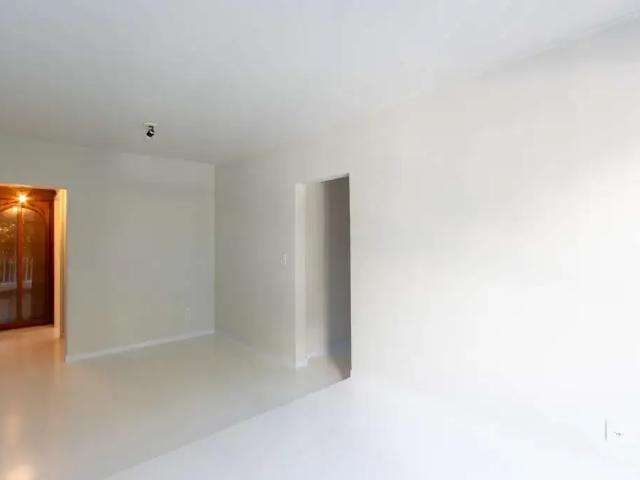 Apartamento para Venda em Porto Alegre/RS Cristal 3 Quartos