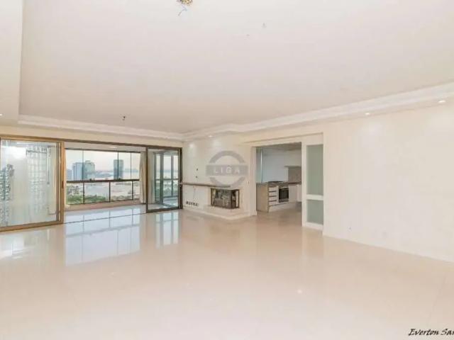Apartamento para Venda em Porto Alegre/RS Cristal 3 Quartos