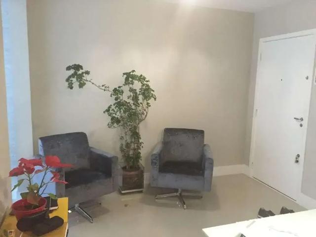 Apartamento para Venda em Porto Alegre/RS Cristal 3 Quartos
