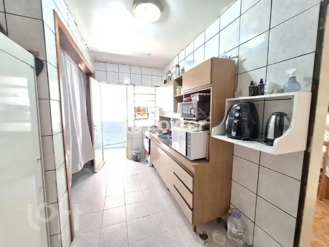 Apartamento para Venda em Porto Alegre/RS Cristal 2 Quartos
