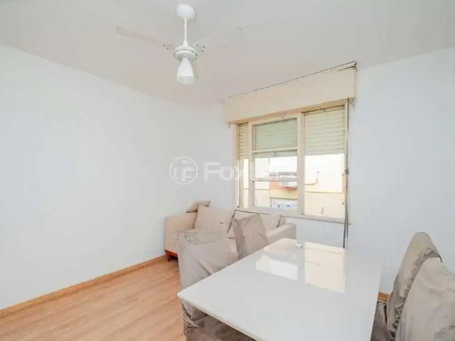 Apartamento para Venda em Porto Alegre/RS Cristal 2 Quartos