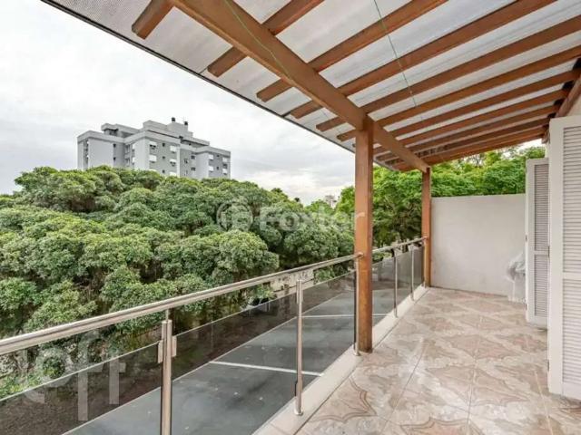 Apartamento para Venda em Porto Alegre/RS Cristal 4 Quartos