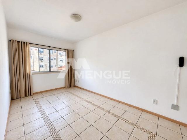 Apartamento para Venda em Porto Alegre/RS Cristo Redentor 2 Quartos