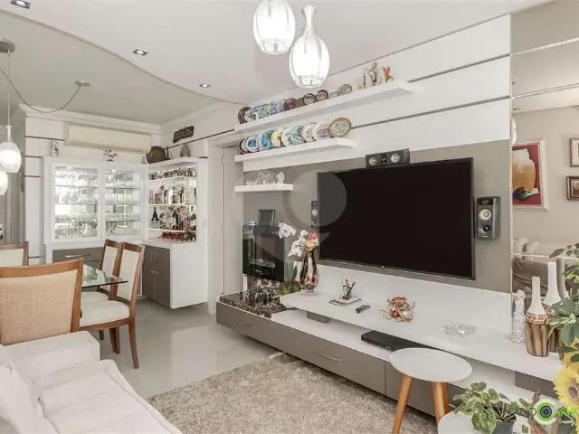 Apartamento para Venda em Porto Alegre/RS Cristo Redentor 2 Quartos