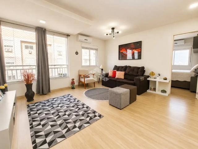 Apartamento para Venda em Porto Alegre/RS Farrapos 3 Quartos