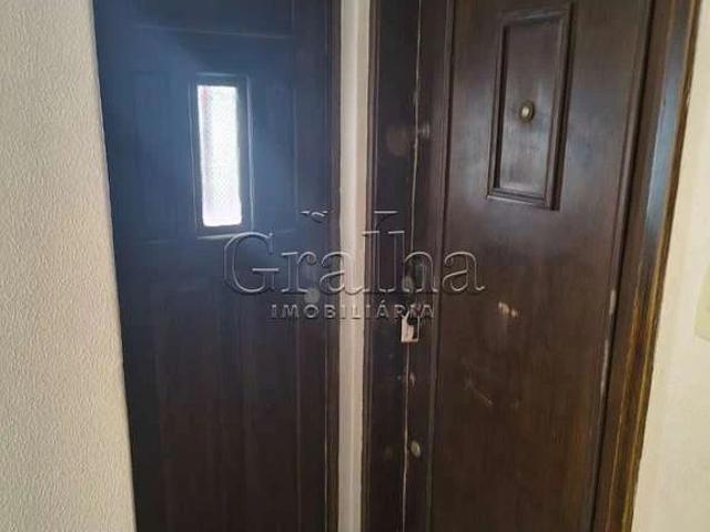 Apartamento para Venda em Porto Alegre/RS Farroupilha 2 Quartos
