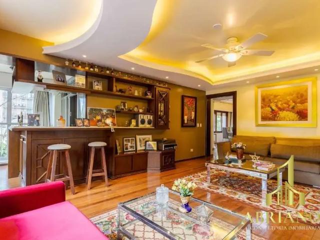 Apartamento para Venda em Porto Alegre/RS Farroupilha 3 Quartos