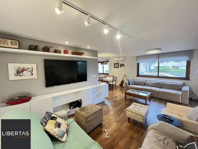 Apartamento para Venda em Porto Alegre/RS Farroupilha 3 Quartos