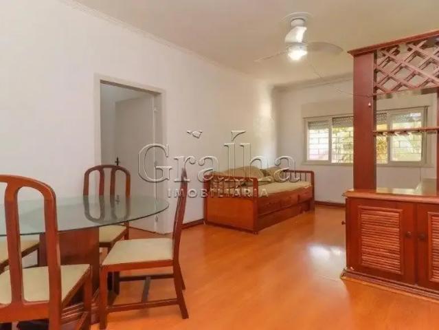 Apartamento para Venda em Porto Alegre/RS Farroupilha 3 Quartos