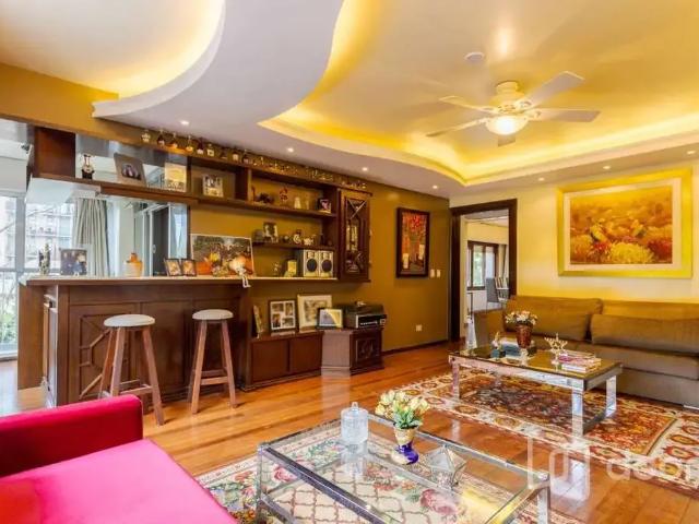 Apartamento para Venda em Porto Alegre/RS Farroupilha 3 Quartos