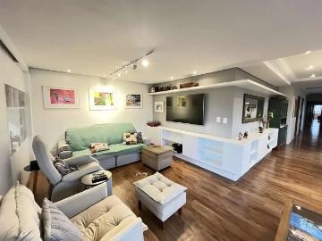 Apartamento para Venda em Porto Alegre/RS Farroupilha 3 Quartos