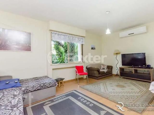 Apartamento para Venda em Porto Alegre/RS Farroupilha 3 Quartos