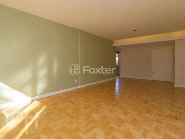 Apartamento para Venda em Porto Alegre/RS Farroupilha 3 Quartos