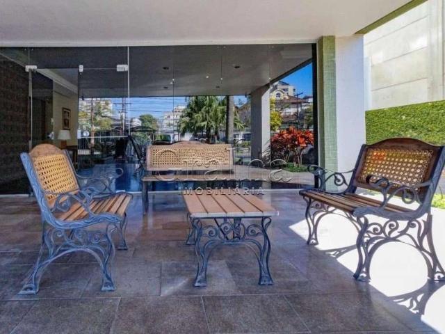 Apartamento para Venda em Porto Alegre/RS Farroupilha 4 Quartos