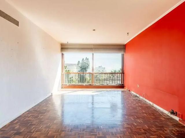 Apartamento para Venda em Porto Alegre/RS Floresta 3 Quartos