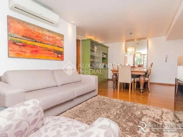 Apartamento para Venda em Porto Alegre/RS Floresta 3 Quartos