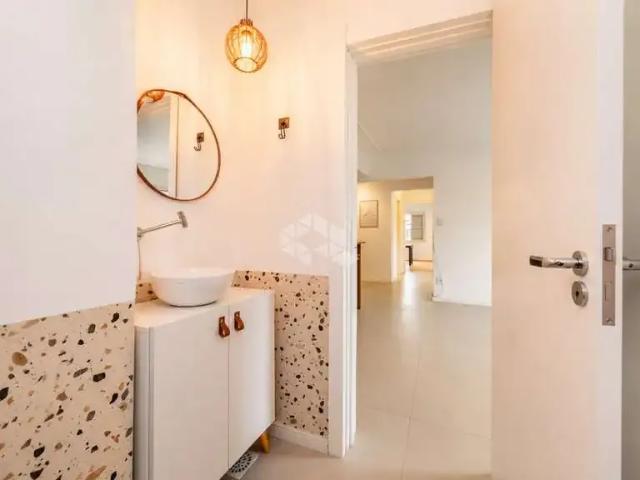 Apartamento para Venda em Porto Alegre/RS Floresta 3 Quartos