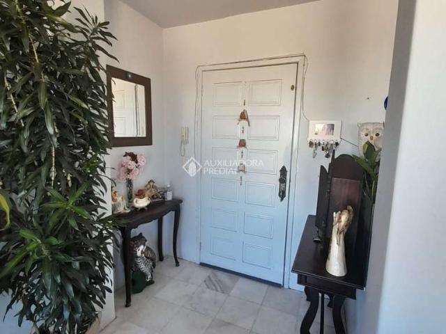 Apartamento para Venda em Porto Alegre/RS Floresta 3 Quartos