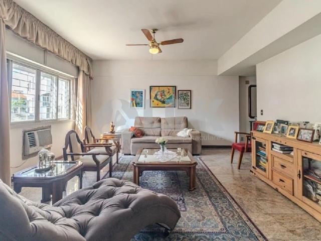Apartamento para Venda em Porto Alegre/RS Floresta 3 Quartos