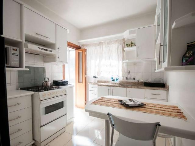 Apartamento para Venda em Porto Alegre/RS Floresta 3 Quartos