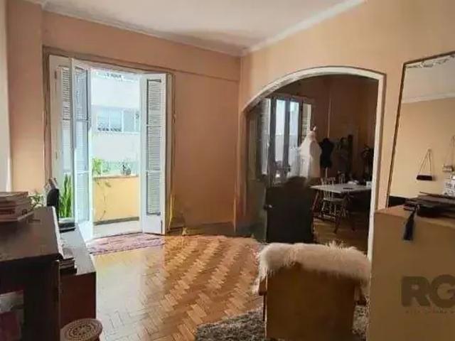 Apartamento para Venda em Porto Alegre/RS Floresta 3 Quartos
