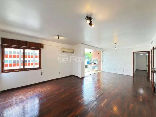 Apartamento para Venda em Porto Alegre/RS Floresta 4 Quartos