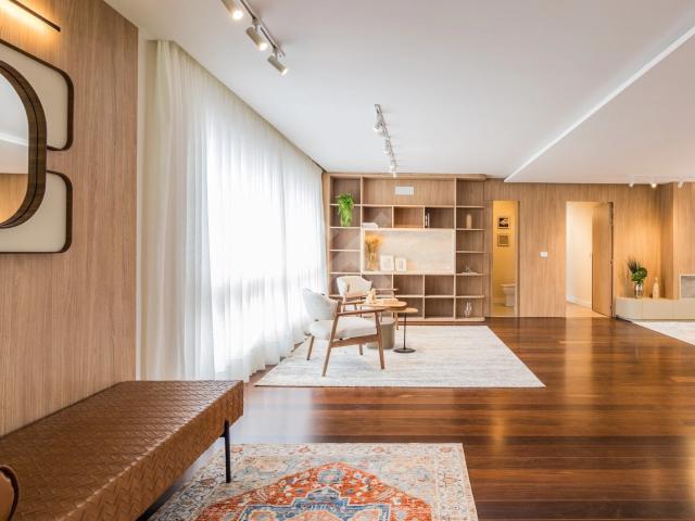 Apartamento para Venda em Porto Alegre/RS Floresta 4 Quartos
