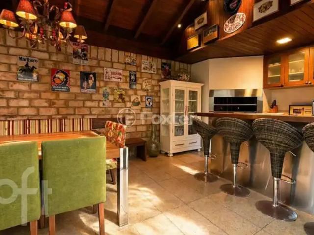 Apartamento para Venda em Porto Alegre/RS Floresta 4 Quartos