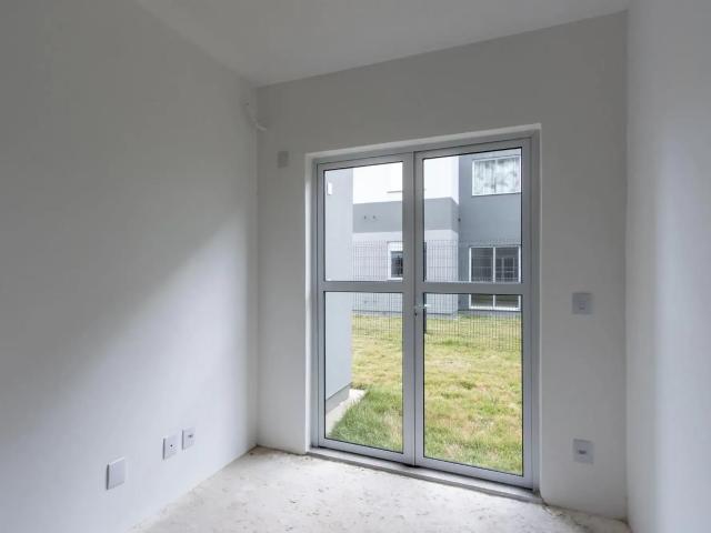 Apartamento para Venda em Porto Alegre/RS Guarujá 2 Quartos