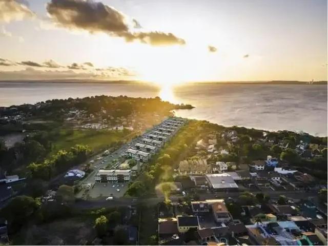 Apartamento para Venda em Porto Alegre/RS Guarujá 2 Quartos