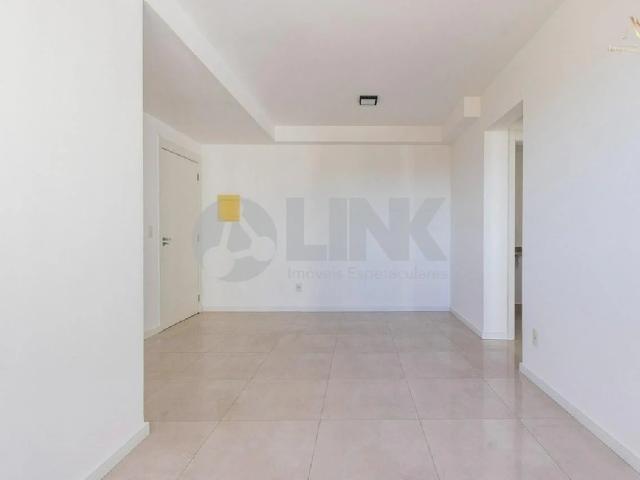 Apartamento para Venda em Porto Alegre/RS Humaitá 2 Quartos