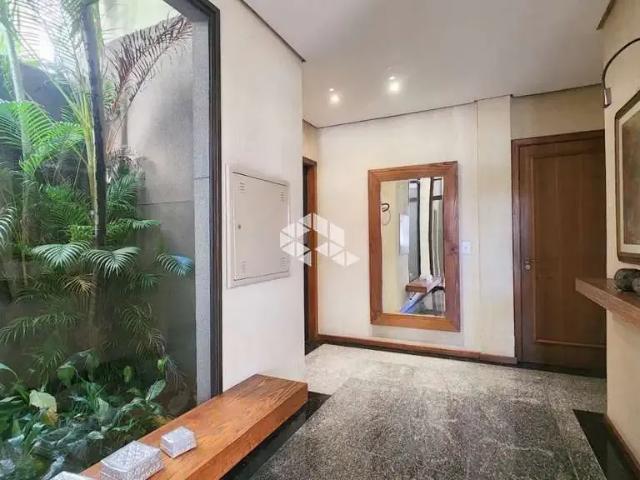Apartamento para Venda em Porto Alegre/RS Higienópolis 2 Quartos