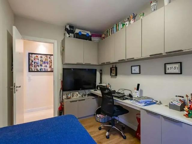Apartamento para Venda em Porto Alegre/RS Higienópolis 2 Quartos