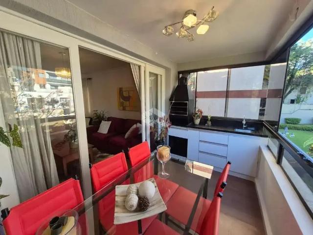 Apartamento para Venda em Porto Alegre/RS Higienópolis 3 Quartos