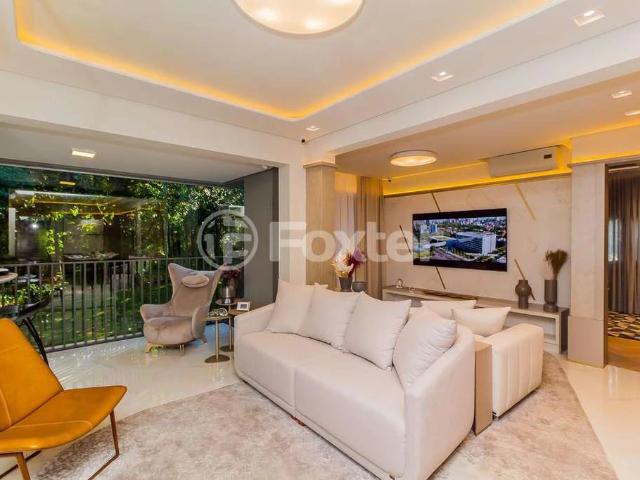 Apartamento para Venda em Porto Alegre/RS Higienópolis 3 Quartos